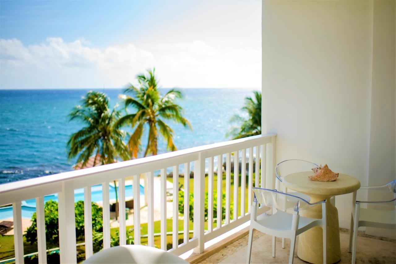 Whispering Seas Oceanfront Suite Ocho Rios Ngoại thất bức ảnh