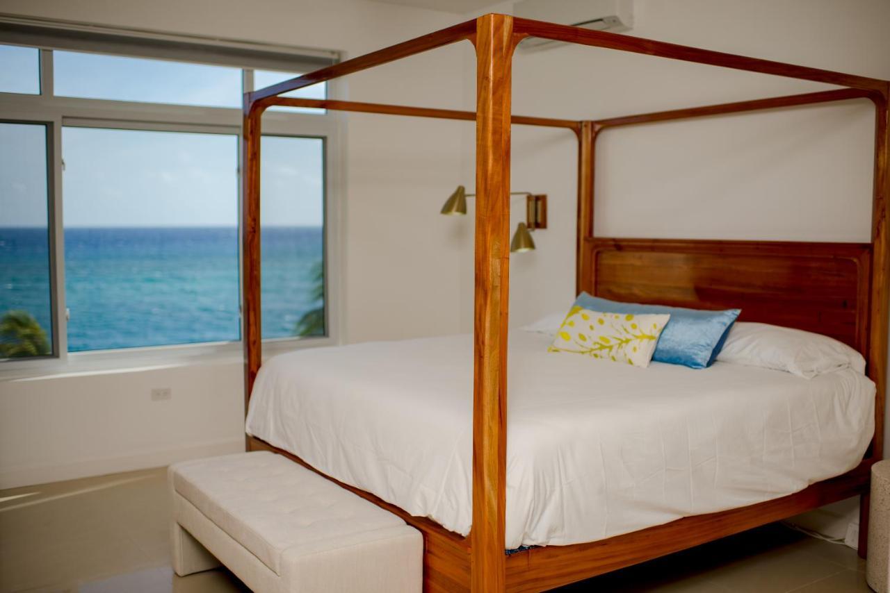 Whispering Seas Oceanfront Suite Ocho Rios Ngoại thất bức ảnh